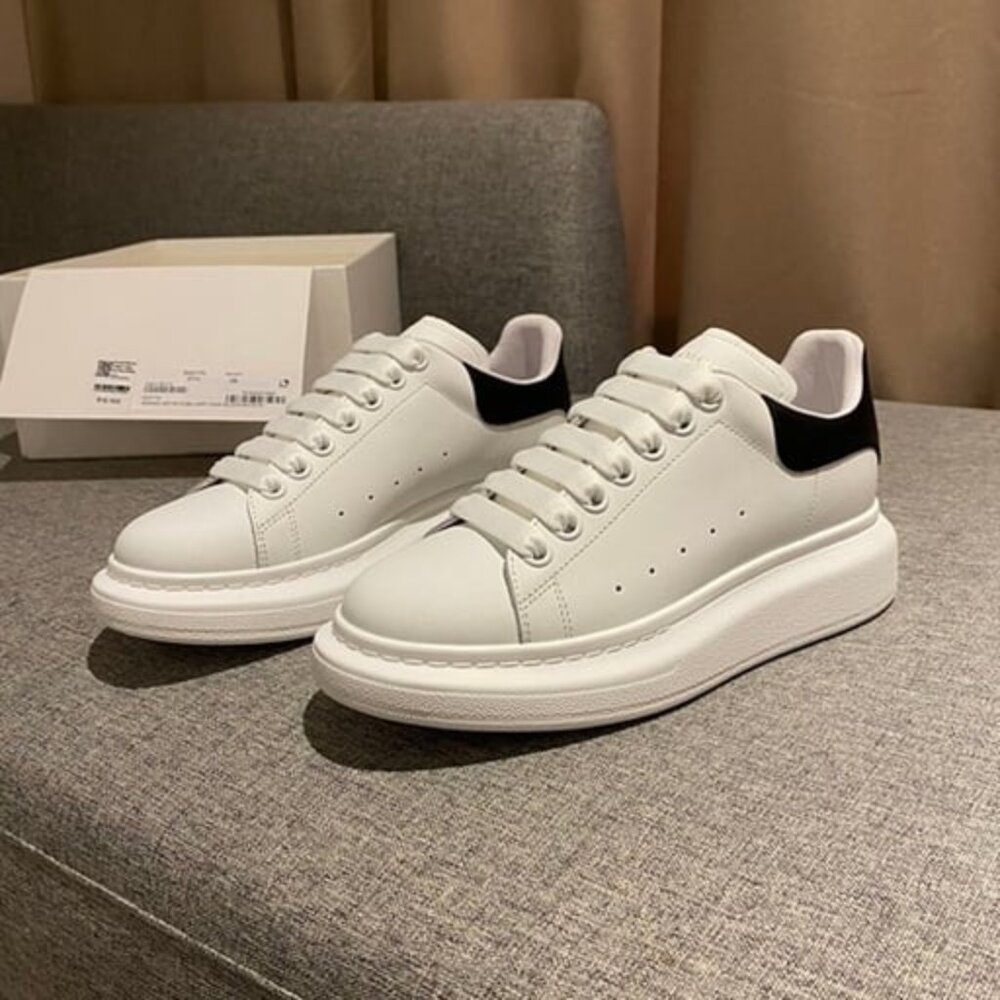 Alexander McQueen Best matching shoes Alexander McQueen